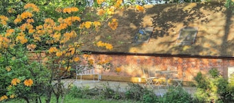 2 bedroom accommodation in Hartfield