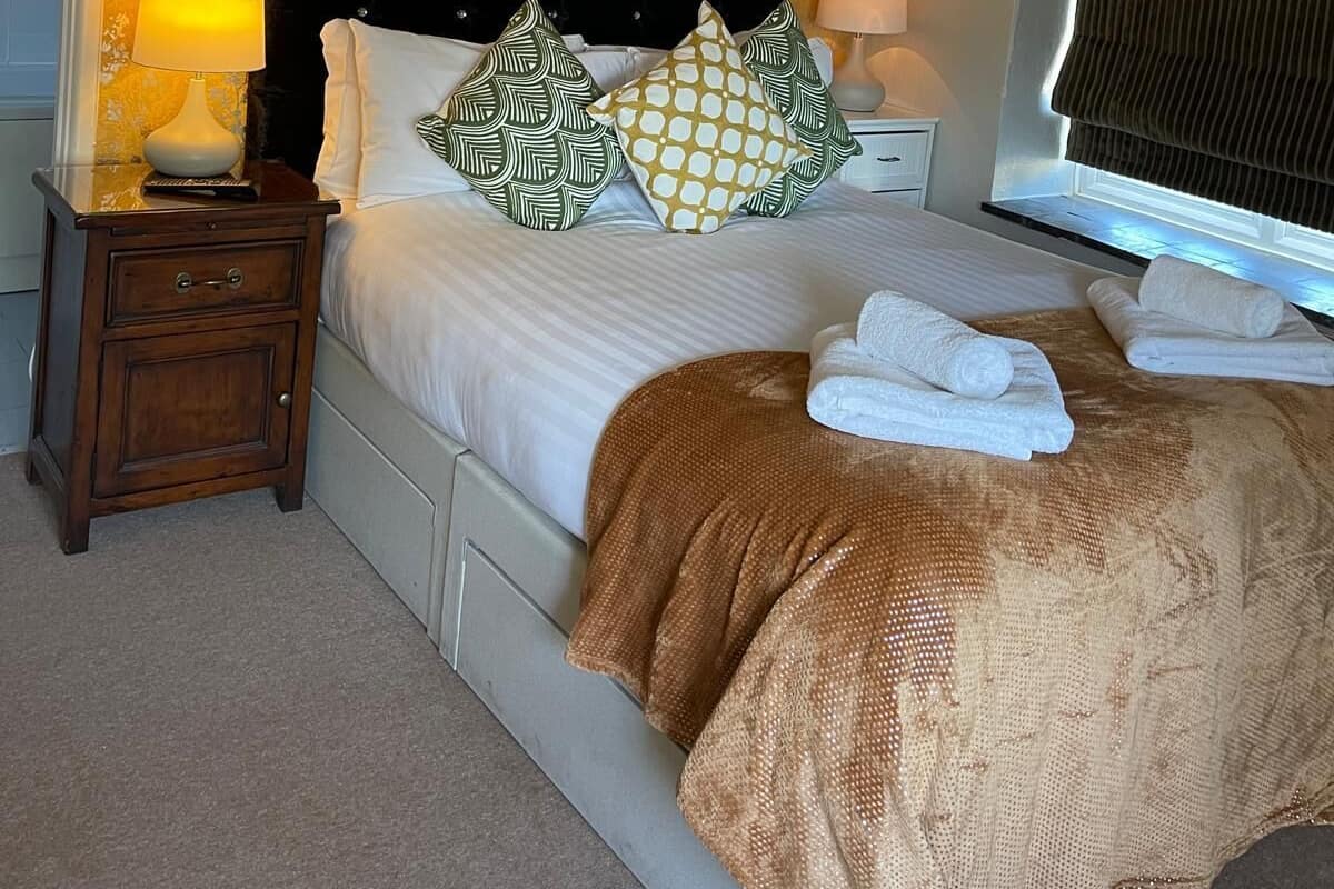 Deluxe Single Room