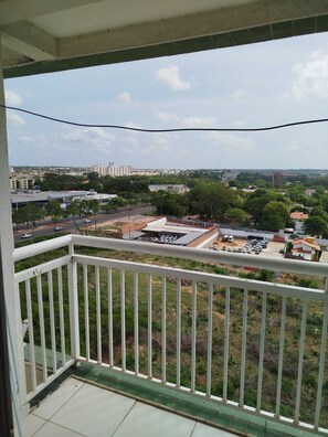 Overnattingsstedets uteomr åder