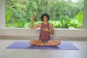 3 bedrooms - Waves as Your Companion Beachfront Elegance (Bahía Ballena)