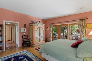 5 Schlafzimmer, Bügeleisen/Bügelbrett, Reisekinderbett, kostenloses WLAN