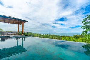 Villa | 4 bedrooms - Villa del Cielo Oceanview Villa Near Uvita Beaches (Bahía Ballena)