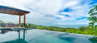 Private Eco-luxury Villa Jacuzzi Oceanview Pool
