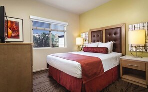 1 bedroom, iron/ironing board, WiFi, bed sheets - Las Vegas | Romantic Vegas Retreat | Pool + Hot Tub (Las Vegas)