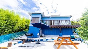 Tempat makan outdoor