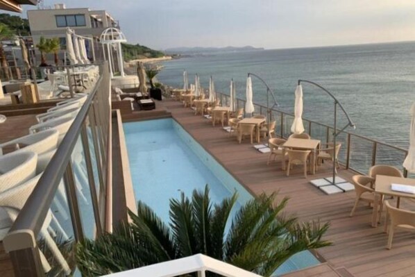 Cribs/infant beds - Awaji Large Log House in Goshiki 2 (Sumoto)