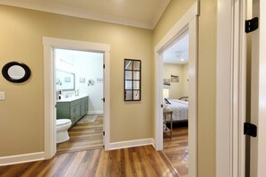 3 Schlafzimmer, Bügeleisen/Bügelbrett, kostenloses WLAN, Bettwäsche