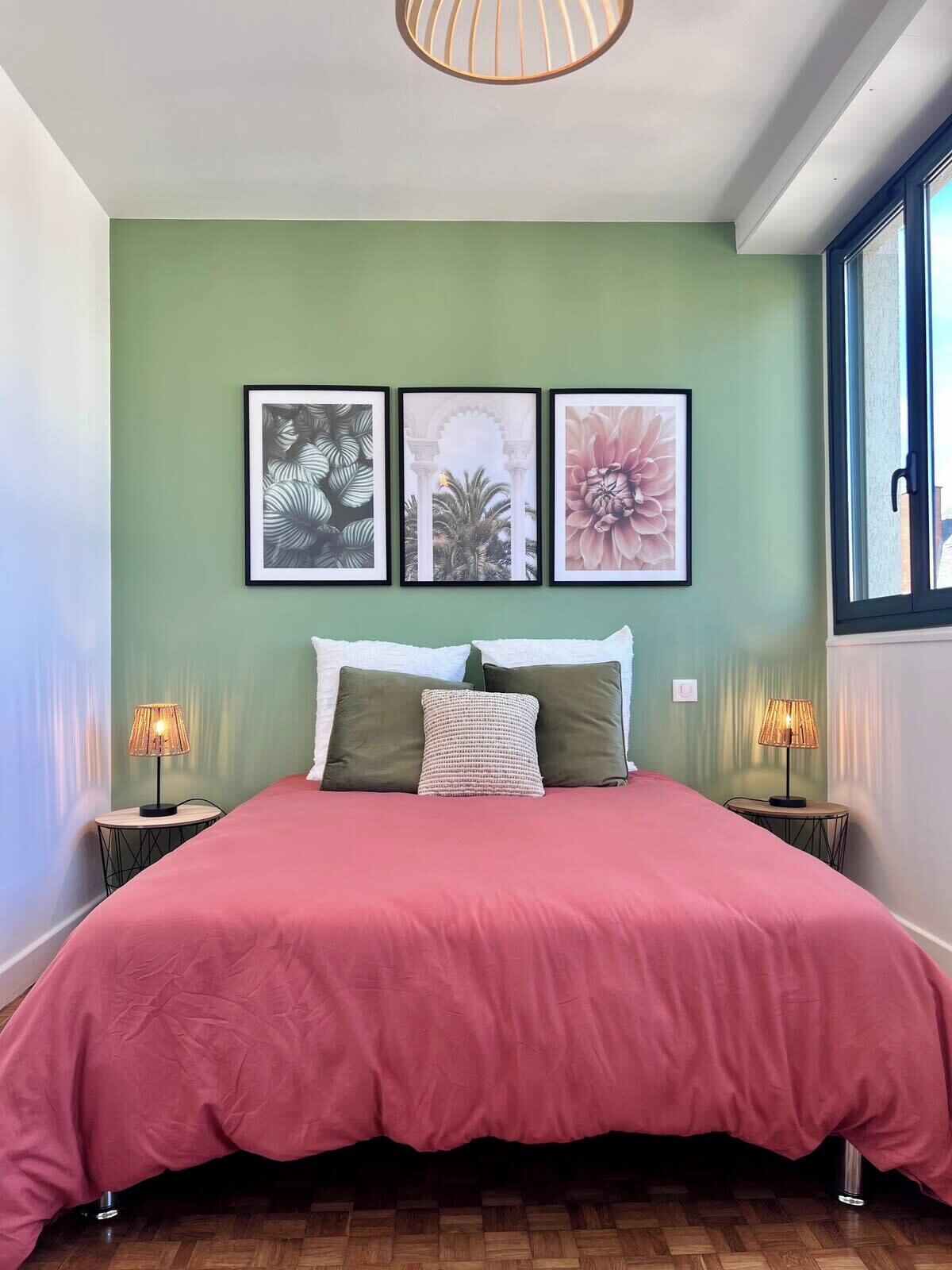 1 habitación, tabla de planchar con plancha, wifi y ropa de cama 