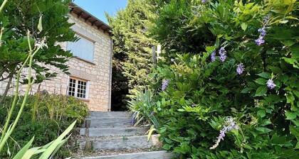 Villa La Baronnie - 11 pers - Proche Brive -Jardin