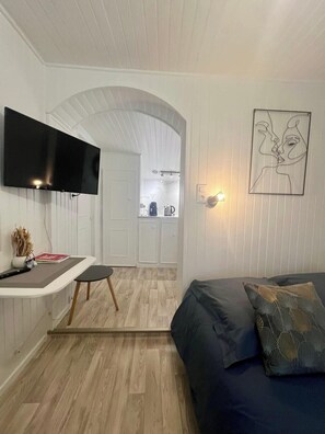 WiFi, bed sheets - Casa Cloutiers #3 - Studio - Hyper Centre Brive (Brive-la-Gaillarde)