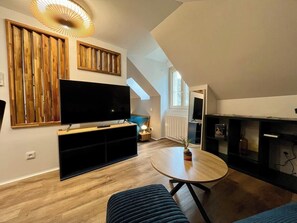 TV - Casa Lou Marine - T1 - Hyper Centre (Brive-la-Gaillarde)