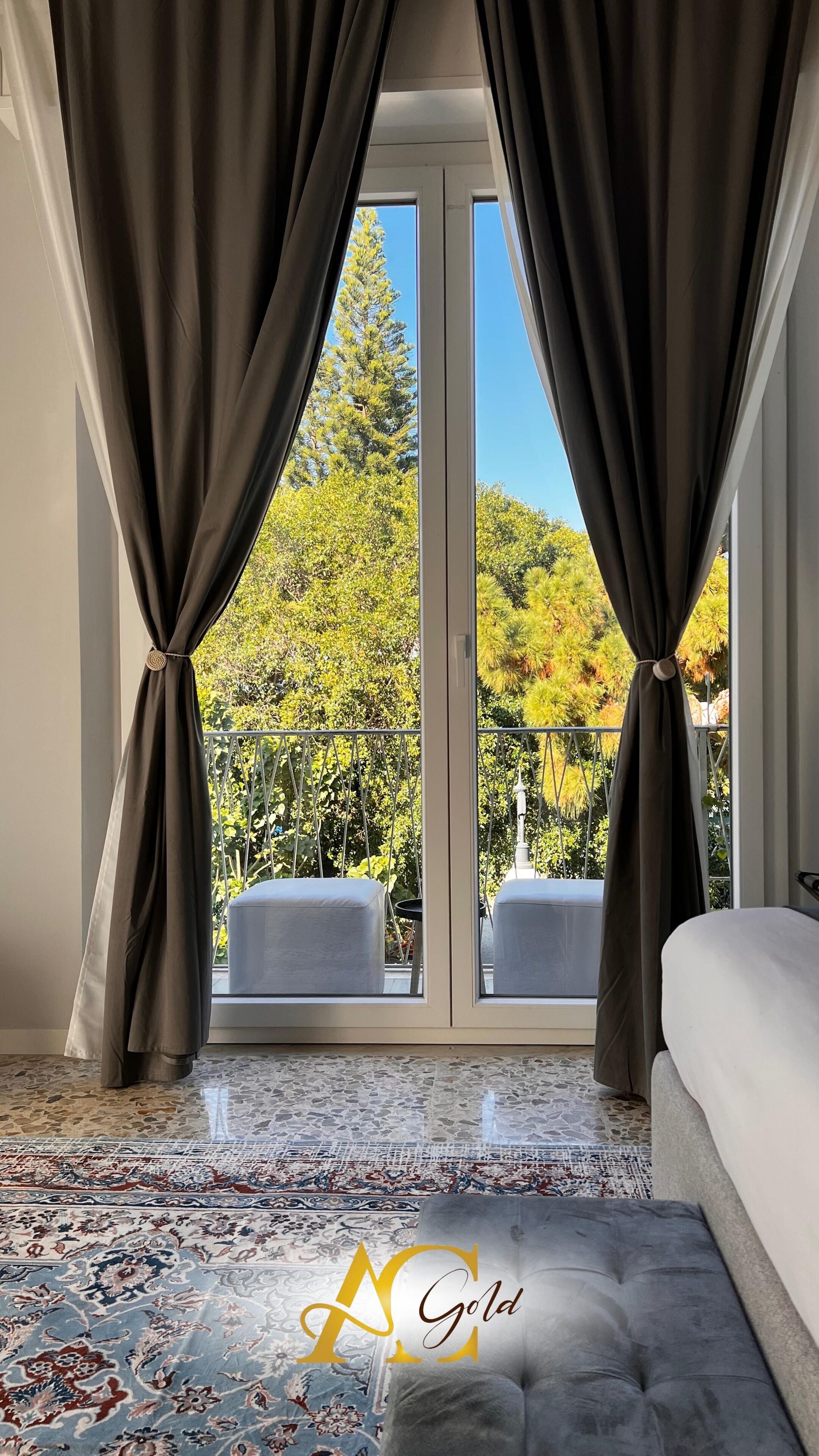 Junior Studio Suite, City View | Premium bedding, down comforters, minibar, in-room safe