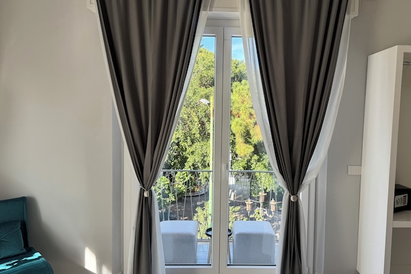 Suite Studio Junior, vue ville | 1 chambre, literie de qualité supérieure, couette en duvet d'oie