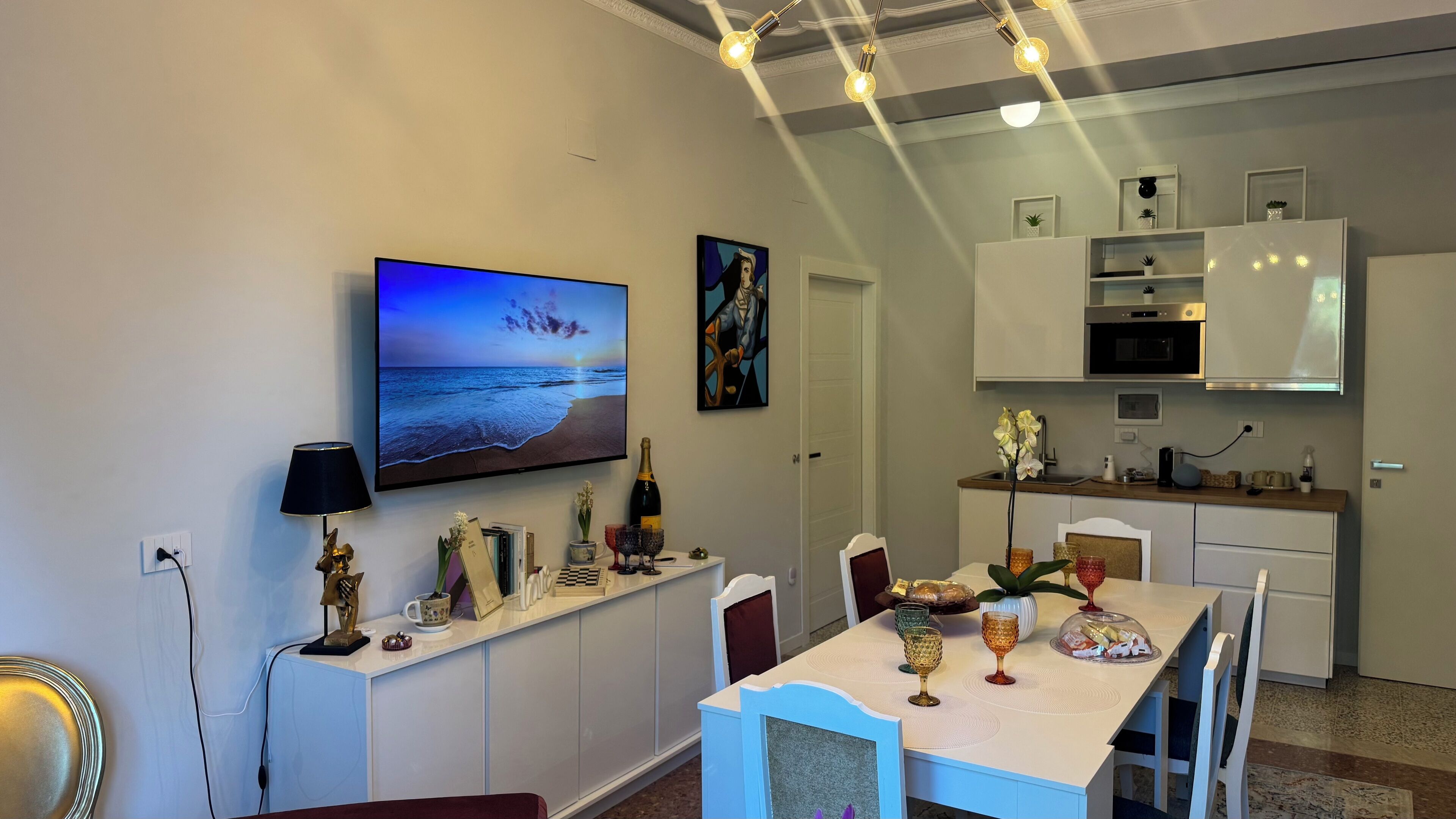 TV connectée de 43 pouces avec chaînes par câble, films à la carte