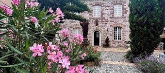 Le Logis de la Providence -12 pers -Bourg Allassac