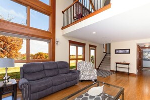 Smart-TV, peis og fotballspill