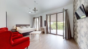 Deluxe Double Room, Valley View | Iron/ironing board, free WiFi