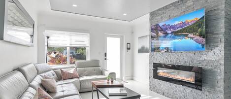 TV connectée, cheminée