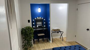 2 habitaciones, escritorio, wifi gratis y ropa de cama