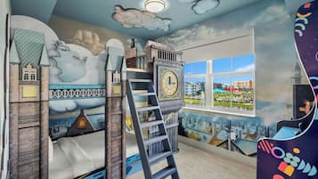 Deluxe appartement, 1 tweepersoonsbed, niet-roken | Een minibar, verduisterende gordijnen, een strijkplank/strijkijzer