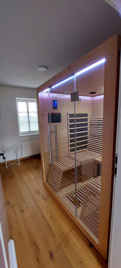 Listed vacation home in the southern Eifel, with infrared sauna, near Luxembourg