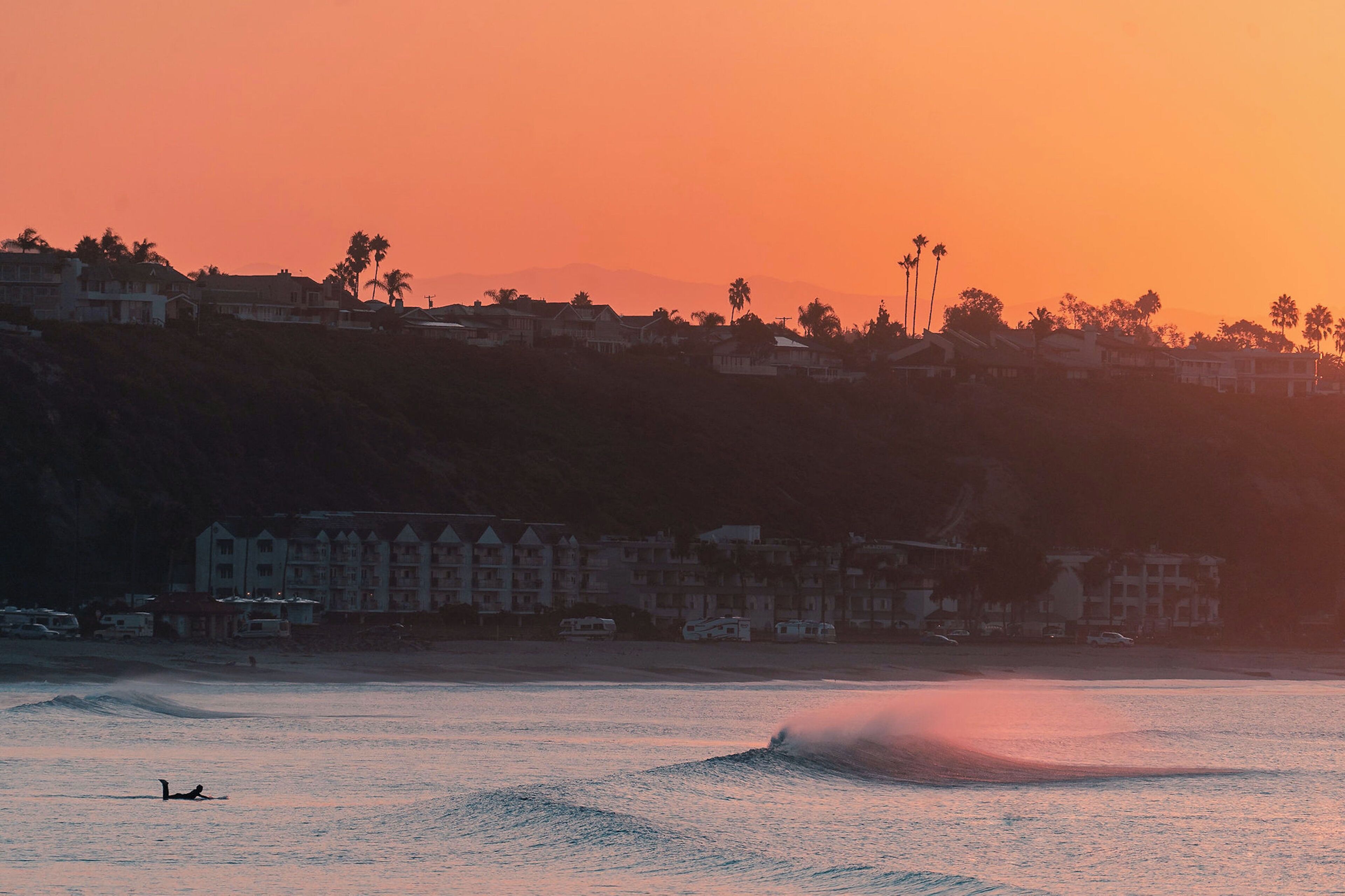 Surfing/boogie boarding