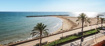 Cozy home in CALAFELL with WiFi