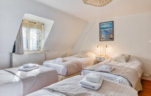 4 chambres, lit parapluie, Wi-Fi gratuit, draps fournis