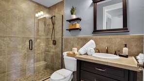 Shower, jetted tub, hair dryer, towels