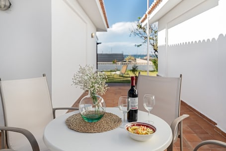 Outdoor dining. Vacation Home 'Del Mar' with Sea View, Private Terrace and Wi-Fi