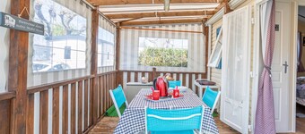 Mobile Home 'Au Calme - Shared Pool' with Shared Pool and Private Terrace