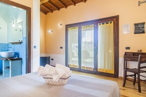 1 bedroom, WiFi, bed sheets, wheelchair access