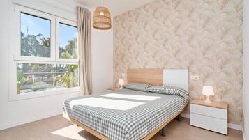 3 bedrooms, free WiFi, bed sheets