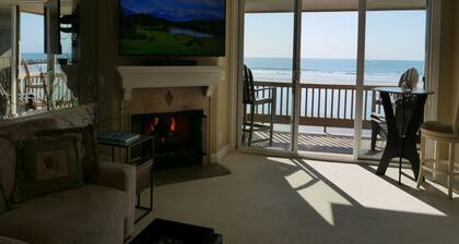 Tranquil 2 Bd Oceanfront Condo in charming Oceanside with WiFi, fitness room.