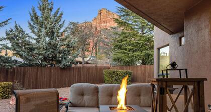 Experience luxury at the Sedona Chapel Hill Chalet, with stunning Red Rock views!