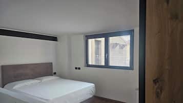 1 camera, Wi-Fi, lenzuola