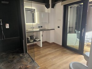 Hårføner, håndklær, såpe og toalettpapir