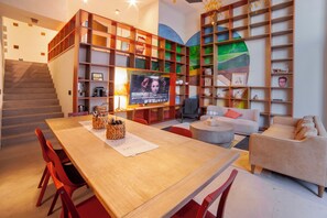 Comfort House, Multiple Beds, Bathtub, City View | Living area - Casa Clemente (San Miguel de Allende)
