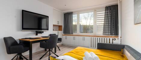 1 bedroom, iron/ironing board, WiFi, bed sheets