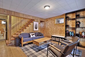 Interior - The Shredquarters: Mid-Century Modern Chalet | 4 minutes to Snowshed 3BR/2BA (Killington)