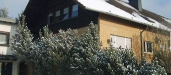 1-bedroom condo in Windhagen with WiFi, near Cologne, Dusseldorf & Bonn