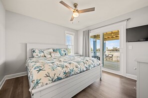 4 chambres, fer et planche à repasser, accès au Wi-Fi (inclus)