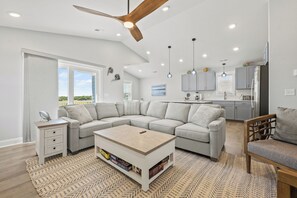 スマートテレビ、卓球台