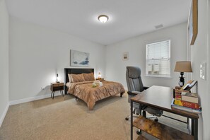 10 chambres, bureau, Wi-Fi gratuit, draps fournis