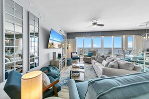 Smart TV, DVD player - Silver Beach Towers 1003E ~ Gulf Front ~ Sleeps 8 (Destin)