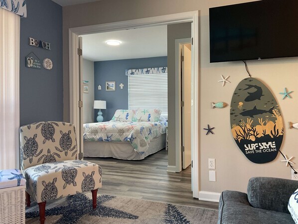 2 bedrooms, iron/ironing board, free WiFi, bed sheets