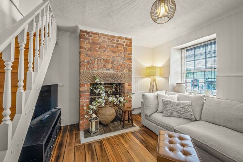 Stylish 3 Bedroom Townhouse - Hobart CBD