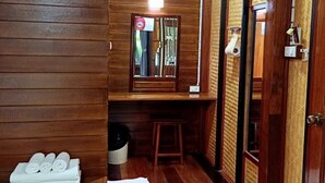 スーペリア ハウス ベッド (複数台) 禁煙 ガーデン | WiFi (無料)