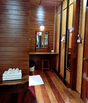 Superior House, Multiple Beds, Non Smoking, Garden Area - Bannaituek (Chachoengsao)