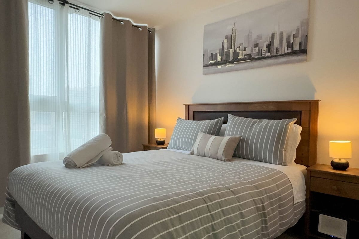 1 bedroom, iron/ironing board, free WiFi